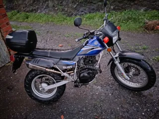 Yamaha TW 200 todo caminos Negra/Azul
