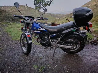 Yamaha TW 200 todo caminos Negra/Azul