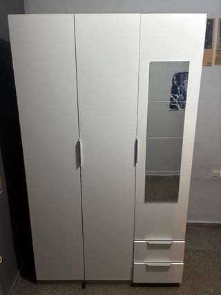 Armario blanco 3 puertas con espejo