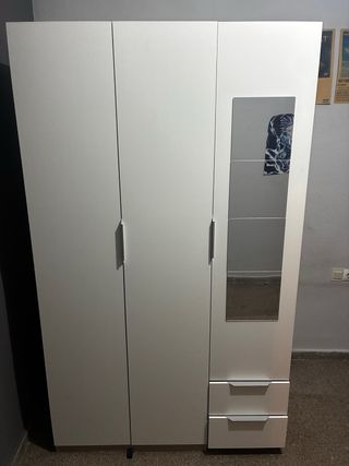 Armario blanco 3 puertas con espejo