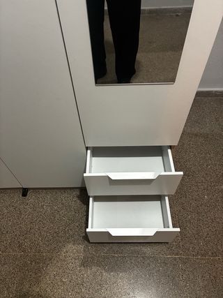 Armario blanco 3 puertas con espejo