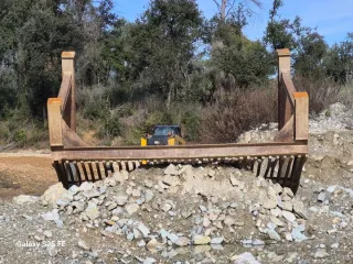 Cribadora industrial de metal