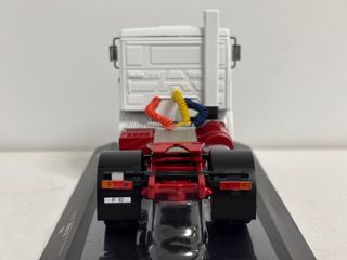 Volvo F10 escala 1/43