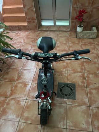 Patín Eléctrico con Silla Urban Glide