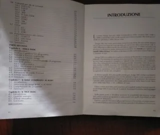 Libro Amiga 500 guida per l' utente.