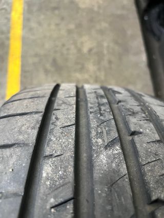 2 Neumáticos Goodyear F1 225/40/19 89y.