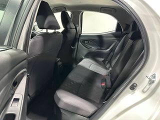 Toyota Yaris 120H ACTIVE PLUS