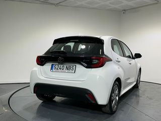 Toyota Yaris 120H ACTIVE PLUS