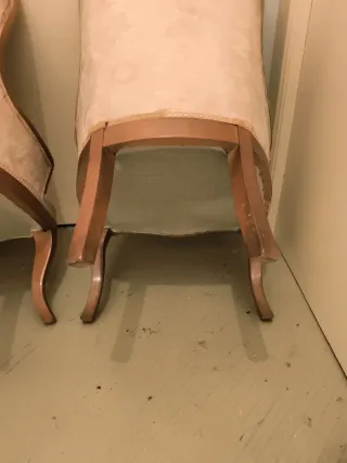 2 Butacas de tela y madera