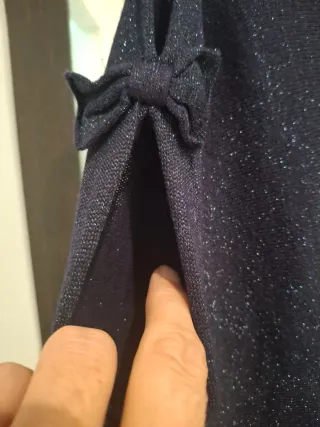 Jersey azul brillante con lazos