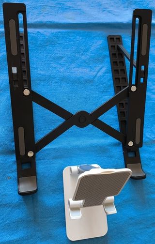 Soporte portátil y móvil plegable