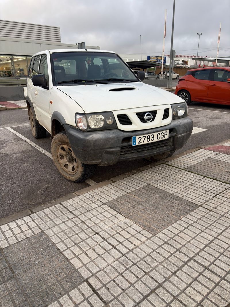 Nissan Terrano 2003 - foto 1