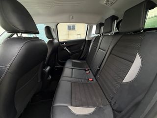 Peugeot 2008 1.6 blueHDI 120 CV 2015