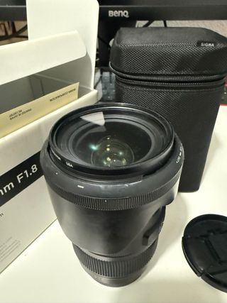 Sigma 18-35mm F1.8 DC Art + USB Dock UD-01