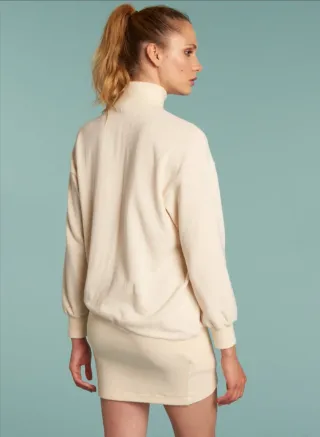 Vestido Denny Rose Beige Cuello Alto Cremallera