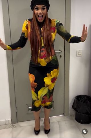 Vestido midi Desigual floral manga larga