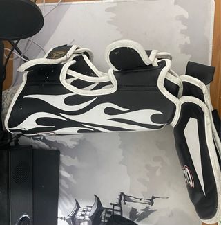 Guantes Boxeo Impacto 8oz Negros