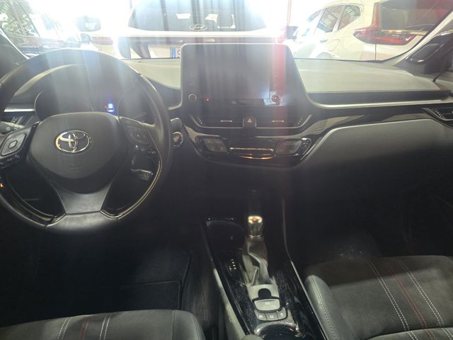 Toyota C-HR 2021 desde 324€ mes sin entrada