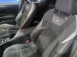 Toyota C-HR 2021 desde 324€ mes sin entrada