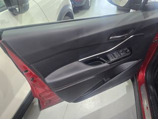 Toyota C-HR 2021 desde 324€ mes sin entrada