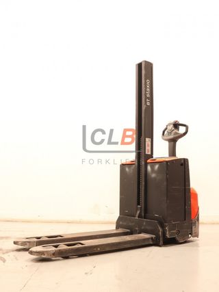 Ref. M-6525 Apilador Eléctrico BT SWE 080 L Staxio