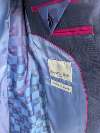 Traje Roberto Bassi Talla M