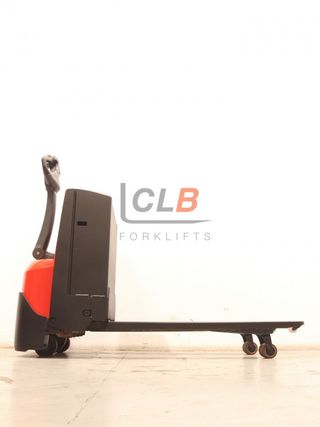 Ref. M-6572 Transpaleta Eléctrica TOYOTA LWE 160 Levio