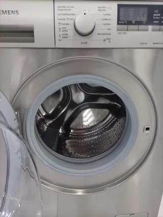 LAVADORA SIEMENS de 8 kilos iQdrive