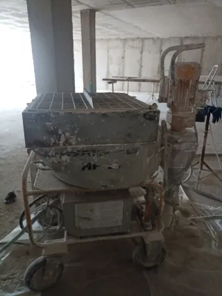 Máquina Proyectar Yeso y Mortero