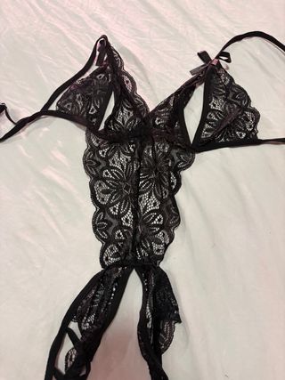 Body de encaje negro Talla M