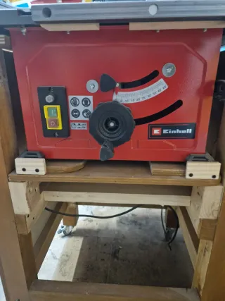 Sierra Circular Mesa Einhell TC-TS 210