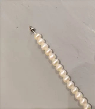 Braccialetto perle chiusura oro bianco iki