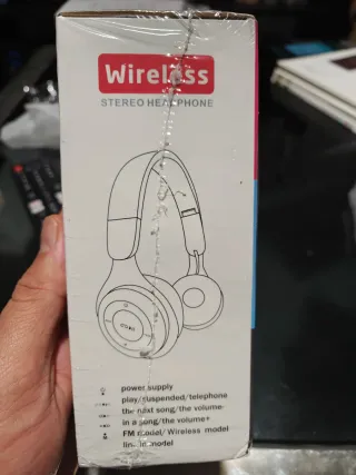 Cascos Inalámbricos YO8 Blancos