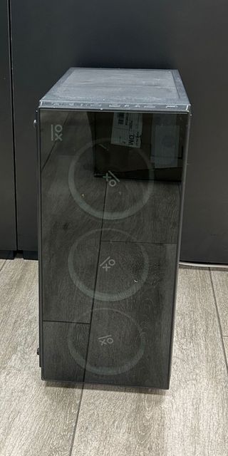 Ordenador sobremesa gaming negro