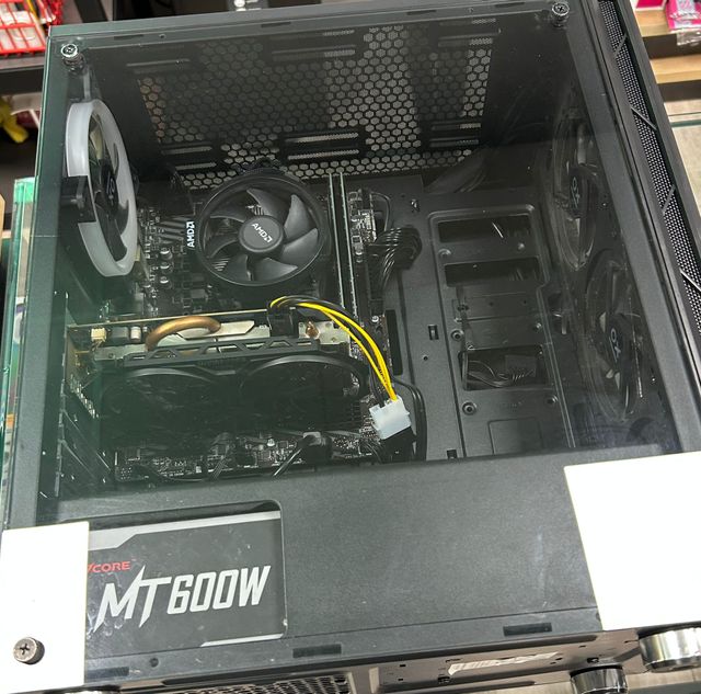 Ordenador sobremesa gaming negro - miniatura 3