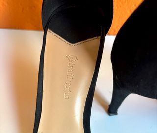 Elegantes Zapatos de tacón negros