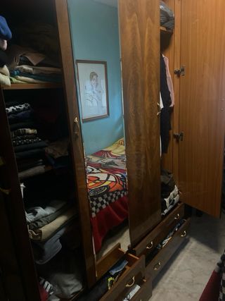 Armario de 3 puertas con espejo