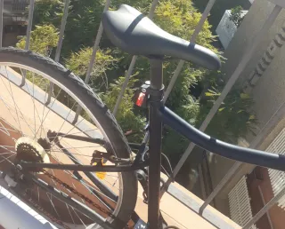 Bicicleta Btwin Riverside Negra