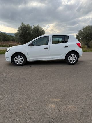 Alquiler Dacia Sandero