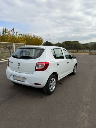Alquiler Dacia Sandero