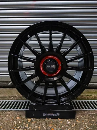 Llantas tipo OZ Superturismo LM 18 Evoluzione