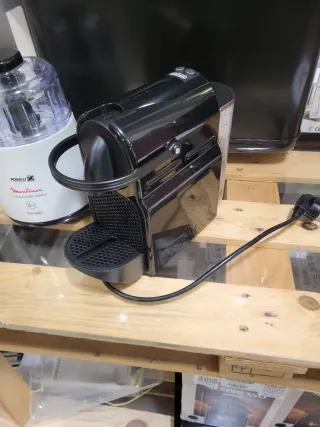 Cafetera Nespresso Inissia DeLonghi