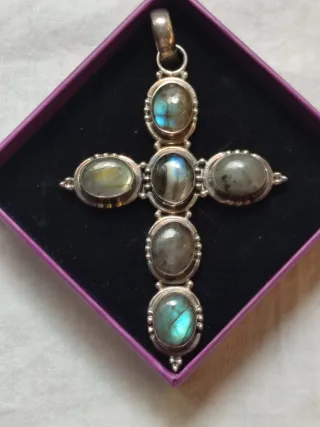 COLGANTE CRUZ PLATA LABRADORITA