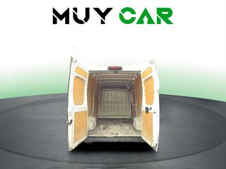 Peugeot Boxer Furgon BlueHDi 140 S&S Pack 335 L2H2 103 kW (140 CV)