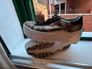 Zapatos VALEYKA Mujer Marrón y Dorado