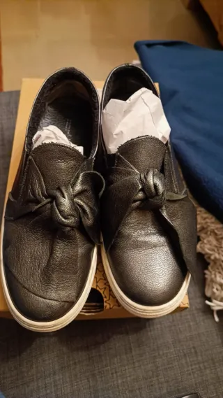 Scarpe donna grigio scuro con fiocco