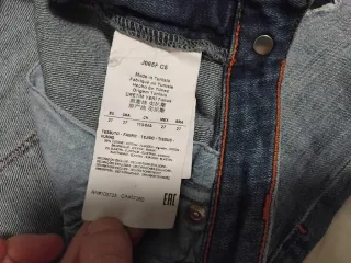 Pantalón vaquero mujer desgastado Armani