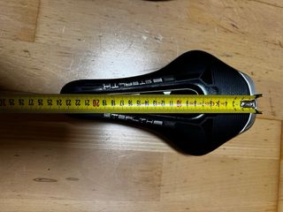 Sillín PRO Stealth Negro