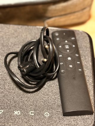 Proyector WIMIUS 1080p Full HD + Mando + Maletín