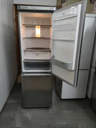 Frigorífico Edesa combi clase A 185x60cm Garantía